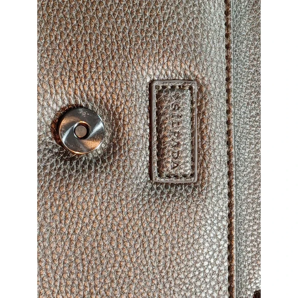 Silpada Elegant Metallic Chain Clutch Crossbody, removable chain, purple‎ lining